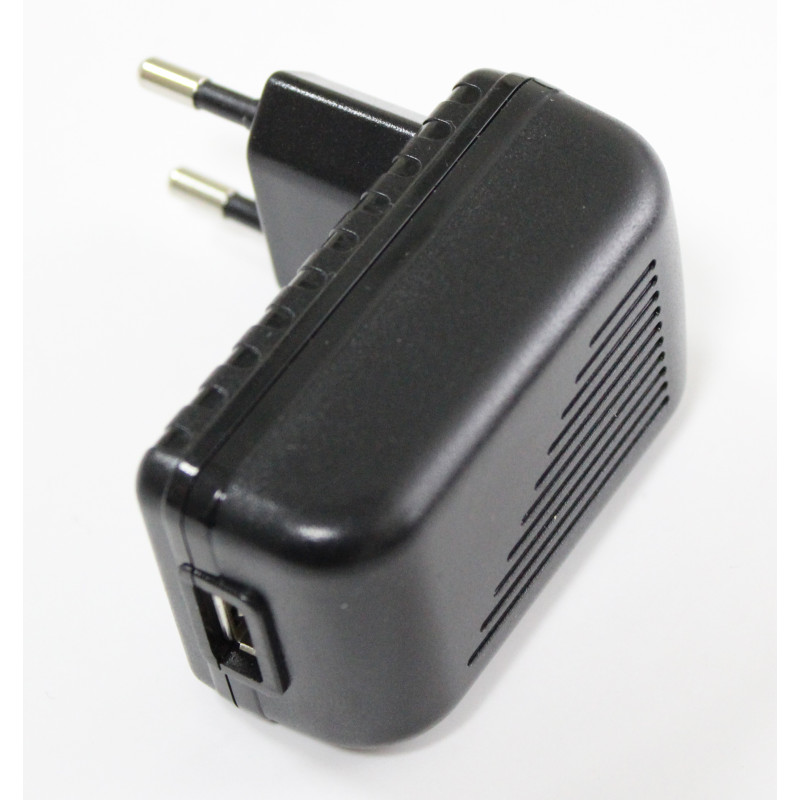 Alimentatore stabilizzato - Alimentatore 5V 1500mAh